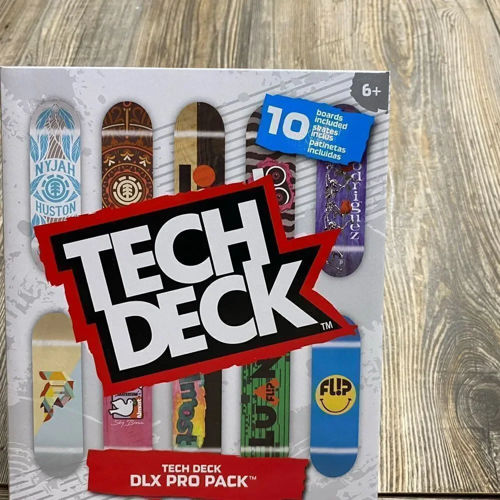 SOLD Tech Deck DLX Pro Pack 10 Boards Skateboards Fingerboards Age 6+ Spin - Picture 3 of 6